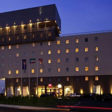 Ibis Malabo Hotel Eksteriør billede